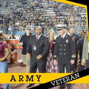 Meet your Posher, Everette